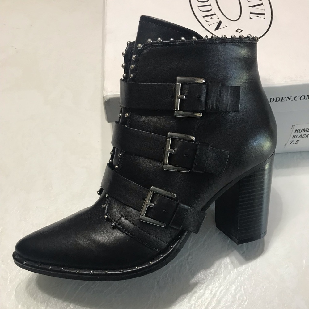 Steve Madden Humble booties